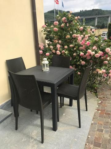 普鲁娜里公寓式酒店 马萨罗萨 外观 照片